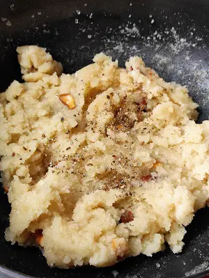 Pineapple Sheera With Pineapple Syrup | Pineapple Kesari | Pineapple Halwa Pineapple Sheera With Pineapple Syrup | Pineapple Kesari | Pineapple Halwa https://thespicycafe.com/wp-content/uploads/2023/03/112-pineapple-sheera-halwa-kesari-godacha-sheera-maharashtrian-goad-sheera-semolina-pudding-vegetarian-easy-quick-simple-no-onion-no-garlic-breakfast-snack-Indian-dessert-sweet-recipe.jpg https://thespicycafe.com/pineapple-sheera-using-pineapple-syrup/