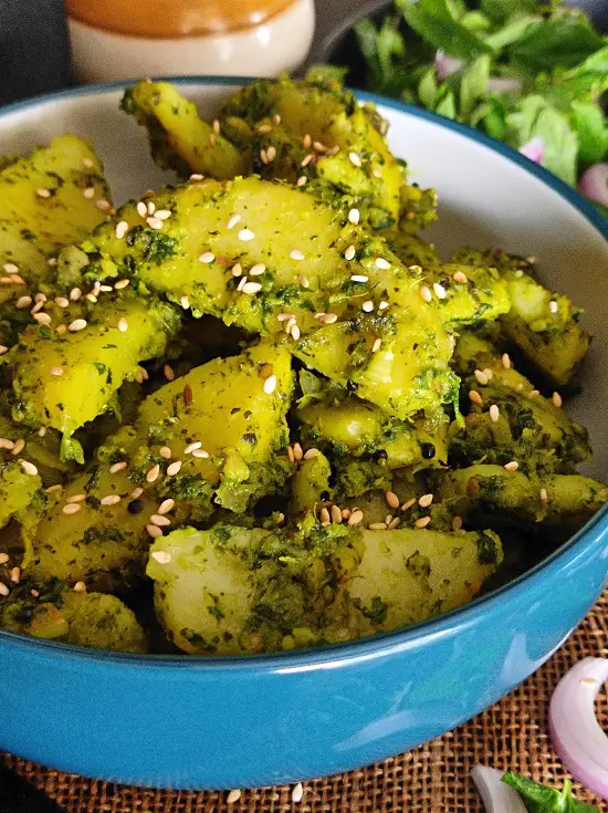 Easy Chutney Wale Aloo Ki Sabzi | Chutney Potato Sabzi Easy Chutney Wale Aloo Ki Sabzi | Chutney Potato Sabzi https://thespicycafe.com/wp-content/uploads/2023/03/124-chutney-aloo-potatoes-potato-curry-easy-vegan-side-dish-main-dish-simple-quick-easy-lunch-dinner-breakfast-snack-vegetarian-indian-green-chutney-hare-dhaniye-ki-chutney.jpg https://thespicycafe.com/easy-chutney-wale-aloo-ki-sabzi-chutney-potato-sabzi/