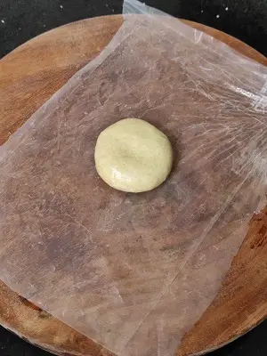 Tandalache Vade | Malavani Vade | Rice Poori Tandalache Vade | Malavani Vade | Rice Poori https://thespicycafe.com/wp-content/uploads/2023/06/tandlache-vade-malvani-vade-kombdi-vade-rice-poori-puffed.jpg https://thespicycafe.com/tandlache-vade/