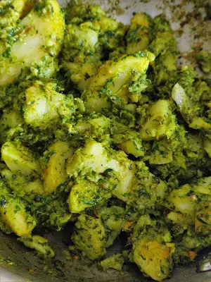 Easy Chutney Wale Aloo Ki Sabzi | Chutney Potato Sabzi Easy Chutney Wale Aloo Ki Sabzi | Chutney Potato Sabzi https://thespicycafe.com/wp-content/uploads/2023/03/124-chutney-aloo-potatoes-potato-curry-easy-vegan-side-dish-main-dish-simple-quick-easy-lunch-dinner-breakfast-snack-vegetarian-indian-green-chutney-hare-dhaniye-ki-chutney.jpg https://thespicycafe.com/easy-chutney-wale-aloo-ki-sabzi-chutney-potato-sabzi/