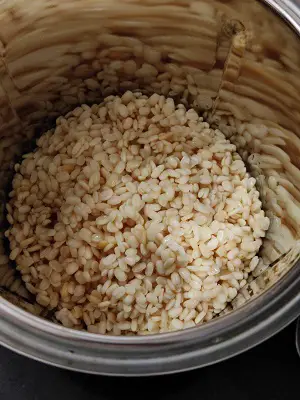 Tandalache Vade | Malavani Vade | Rice Poori Tandalache Vade | Malavani Vade | Rice Poori https://thespicycafe.com/wp-content/uploads/2023/06/tandlache-vade-malvani-vade-kombdi-vade-rice-poori-puffed.jpg https://thespicycafe.com/tandlache-vade/