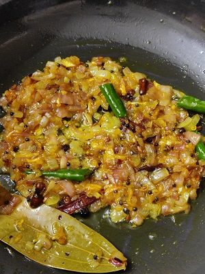 Valachi Khichadi | Dalimbi Bhaat | Vaal Bhaat (वालाची खिचडी / डाळिंबी भात) Valachi Khichadi | Dalimbi Bhaat | Vaal Bhaat (वालाची खिचडी / डाळिंबी भात) https://thespicycafe.com/wp-content/uploads/2023/03/03-valachi-khichdi-khichadi-maharashtrian-traditional-authentice-dalimbi-bhat-bhaat-masale-bhat-vegan-vegetarian-festive-easy-quick-simple-indian-pulao-biryani-kadve-vaal-1.jpg https://thespicycafe.com/valachi-khichdi-dalimbi-bhaat-recipe/