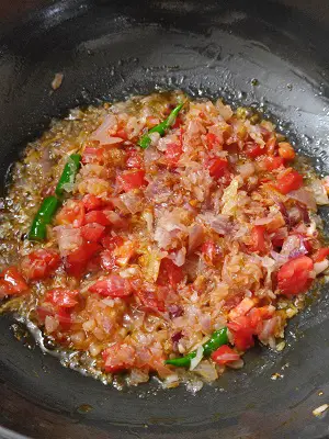 Dal Pakwan | Sindhi Dal Pakwan Recipe | How To Make Dal Pakwan Dal Pakwan | Sindhi Dal Pakwan Recipe | How To Make Dal Pakwan https://thespicycafe.com/wp-content/uploads/2023/04/30-sindhi-dal-pakwan-recipe-easy-breakfast-lunch-dinner-simple-quick-dal-poori-vegan-vegetarian-kids-appetizer-starters-indian-food-protein-rich-street-food-of-india.jpg https://thespicycafe.com/sindhi-dal-pakwan-recipe/