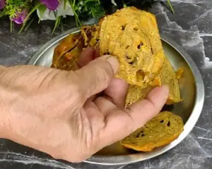 Alu Vadi Maharashtrian Recipe| Pathrode Recipe | Maharashtrian Alu Vadi Recipe Alu Vadi Maharashtrian Recipe| Pathrode Recipe | Maharashtrian Alu Vadi Recipe https://thespicycafe.com/wp-content/uploads/2023/08/1-Final-Alu-Vadi-Maharashtrian-style.-gujarati-patra-quick-easy-simple-Indian-snack-breakfast-lunch-dinner-wedding-meunu-vegan-vegetarian-proteinrich-kids-lunch-box-side-dish.png https://thespicycafe.com/alu-vadi-maharashtrian-recipe/