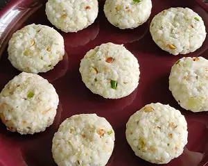 Sabudana Vada (Authentic Maharashtrian Style) Sabudana Vada (Authentic Maharashtrian Style) https://thespicycafe.com/wp-content/uploads/2023/08/1-sabudana-vada-maharashtrian-sabudana-wada-upvas-vrat-Indian-recipe-snack-breakfast-lunch-dinner-easy-quick-simple-no-onion-no-garli-satvik-fasting-sago-tapioca-patty.png https://thespicycafe.com/sabudana-vada-upvas-recipe/