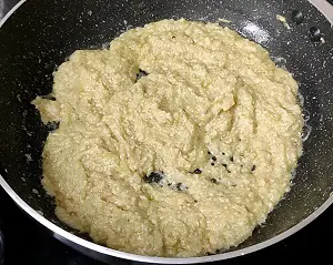 Dudhi Halwa | Lauki Halwa | Bottle Gourd Halwa Dudhi Halwa | Lauki Halwa | Bottle Gourd Halwa https://thespicycafe.com/wp-content/uploads/2023/10/1-Dudhi-halwa-Maharashtrian-dessert-sweet-dish-Indian-lauki-ka-halwa-bottlegourd-pudding-vegetarian-gltuen-free-easy-quick-simple-lunch-dinner-meals-weddings-birthday-party-recipes.png https://thespicycafe.com/dudhi-halwa-lauki-halwa/