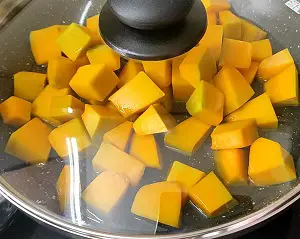 Lal Bhoplyacha Bharit (Kaddu Ka Raita) Lal Bhoplyacha Bharit (Kaddu Ka Raita) https://thespicycafe.com/wp-content/uploads/2023/12/1-Lal-bhoplyacha-bahrit-bhopla-red-pumpkin-dip-kaddu-ka-raita-easy-quick-simple-salad-for-lunch-dinner-snacks-brunch-breakfast-weight-loss-recipe-vegetarian-Maharashtrian-koshimbir-Indian-side-dish.png https://thespicycafe.com/kaddu-ka-raita-recipe/