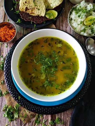 Phodnicha Varan (Maharashtrian Style) | Tempered Lentil Curry Phodnicha Varan (Maharashtrian Style) | Tempered Lentil Curry https://thespicycafe.com/wp-content/uploads/2021/08/varan-03.jpg https://thespicycafe.com/phodnicha-varan-recipe/