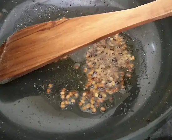 Oats Upma Without Vegetables | How To Make Oats Upma (Savory Oats) Oats Upma Without Vegetables | How To Make Oats Upma (Savory Oats) https://thespicycafe.com/wp-content/uploads/2021/10/oats-upma-final-image-2.jpg https://thespicycafe.com/oats-upma-without-vegetables-recipe/