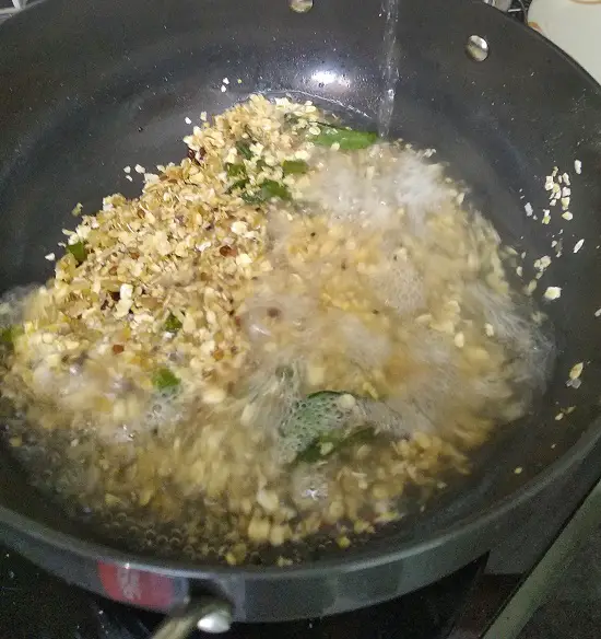 Oats Upma Without Vegetables | How To Make Oats Upma (Savory Oats) Oats Upma Without Vegetables | How To Make Oats Upma (Savory Oats) https://thespicycafe.com/wp-content/uploads/2021/10/oats-upma-final-image-2.jpg https://thespicycafe.com/oats-upma-without-vegetables-recipe/