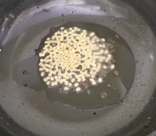 Oats Upma Without Vegetables | How To Make Oats Upma (Savory Oats) Oats Upma Without Vegetables | How To Make Oats Upma (Savory Oats) https://thespicycafe.com/wp-content/uploads/2021/10/oats-upma-final-image-2.jpg https://thespicycafe.com/oats-upma-without-vegetables-recipe/