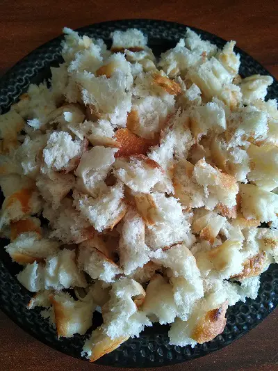 Pavacha Sheera | Bread Upma - Savoury Tempered Bread Bites Pavacha Sheera | Bread Upma - Savoury Tempered Bread Bites https://thespicycafe.com/wp-content/uploads/2022/02/IMG_20220206_163832.jpg https://thespicycafe.com/bread-upma-savoury-tempered-bread-bites-recipe/