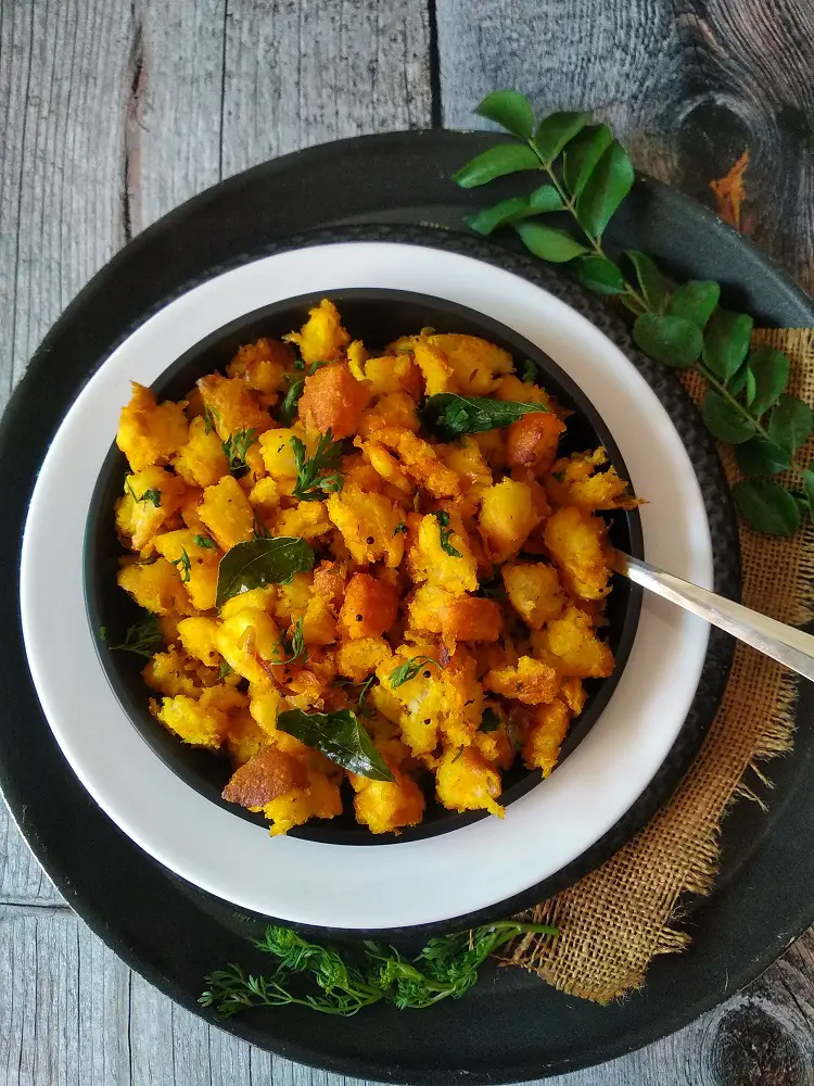 Pavacha Sheera | Bread Upma - Savoury Tempered Bread Bites Pavacha Sheera | Bread Upma - Savoury Tempered Bread Bites https://thespicycafe.com/wp-content/uploads/2022/02/IMG_20220206_163832.jpg https://thespicycafe.com/bread-upma-savoury-tempered-bread-bites-recipe/