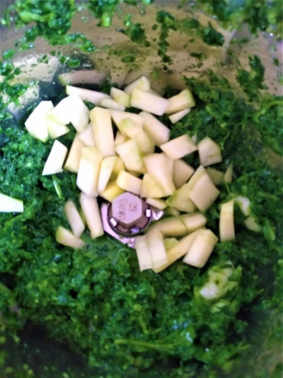 Hirvi Chutney | Coriander Chutney | Hari Dhainye Ki Chutney Hirvi Chutney | Coriander Chutney | Hari Dhainye Ki Chutney https://thespicycafe.com/wp-content/uploads/2022/05/coriander-mint-chutney-indian-condiement-for-snacks-green-chutney-vegan-glutenfree-diabetic-friendly-beginner-friendly.jpg https://thespicycafe.com/hirvi-chutney-green-chutney-coriander-chutney-recipe/