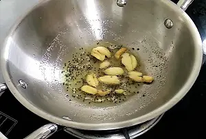 Phodnicha Bhat (Maharashtrian Style Fried Rice) Phodnicha Bhat (Maharashtrian Style Fried Rice) https://thespicycafe.com/wp-content/uploads/2022/07/phonicha-rice.jpg https://thespicycafe.com/phodnicha-bhat-maharashtrian-style-fried-rice/