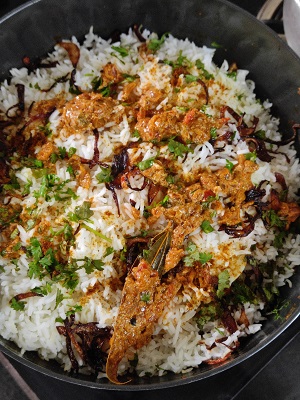 Egg Biryani | Anda Biryani (Simple Homestyle Recipe) Egg Biryani | Anda Biryani (Simple Homestyle Recipe) A delicious one-pot, protein-rich rice preparation made with long-grain basmati rice cooked in aromatic spices & eggs. https://thespicycafe.com/wp-content/uploads/2022/10/homestyle-egg-biryani-anda-biryani-easy-delicious-weekend-lunch-dinner-recipes-non-veg-food-recipes-Indian.jpg https://thespicycafe.com/egg-biryani/