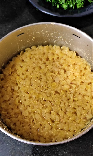 Varanfal / Chakolya - Dal Dhokli Recipe Varanfal / Chakolya - Dal Dhokli Recipe https://thespicycafe.com/wp-content/uploads/2023/01/traditional-gujarati-dal-dhokli-recipe-authentic-maharashtrian-varanfal-recipe-vegan-vegetarian.jpg https://thespicycafe.com/daldhokli-varanfal-recipe/