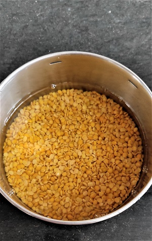 Varanfal / Chakolya - Dal Dhokli Recipe Varanfal / Chakolya - Dal Dhokli Recipe https://thespicycafe.com/wp-content/uploads/2023/01/traditional-gujarati-dal-dhokli-recipe-authentic-maharashtrian-varanfal-recipe-vegan-vegetarian.jpg https://thespicycafe.com/daldhokli-varanfal-recipe/