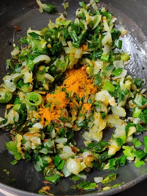 Kandyacha Paticha Pithla - Spring Onion Curry Kandyacha Paticha Pithla - Spring Onion Curry https://thespicycafe.com/wp-content/uploads/2023/01/1672724321379.jpg https://thespicycafe.com/kandyacha-paticha-pithla-spring-onion-curry/