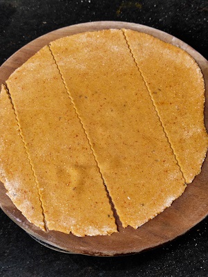 Varanfal / Chakolya - Dal Dhokli Recipe Varanfal / Chakolya - Dal Dhokli Recipe https://thespicycafe.com/wp-content/uploads/2023/01/traditional-gujarati-dal-dhokli-recipe-authentic-maharashtrian-varanfal-recipe-vegan-vegetarian.jpg https://thespicycafe.com/daldhokli-varanfal-recipe/