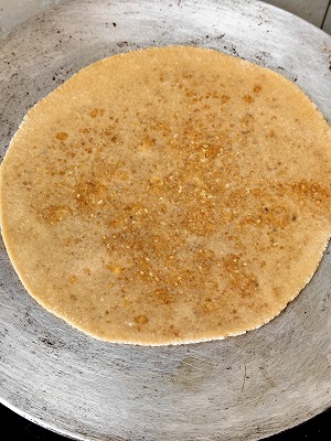 Gul Poli | Gud Poli | Til Gul Poli -Maharashtrian Recipe Gul Poli | Gud Poli | Til Gul Poli -Maharashtrian Recipe https://thespicycafe.com/wp-content/uploads/2023/01/GUL-POLI-MAHARASHTRIAN-TIL-GUL-POLI-GUD-POLI.jpg https://thespicycafe.com/gul-poli-maharashtrian-recipe/