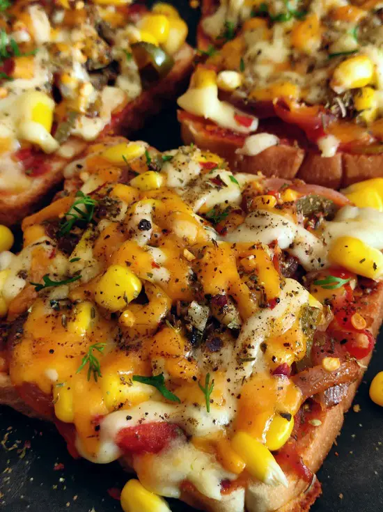 Bread Pizza On Tawa | Bread Pizza Without Oven | Pizza Toast Recipe Bread Pizza On Tawa | Bread Pizza Without Oven | Pizza Toast Recipe https://thespicycafe.com/wp-content/uploads/2023/02/2-bread-pizza-on-pan-tawa-griddle-no-oven-pizza-recipe-Indian-vegetarian-party-kids-snack-quick-easy-simple-vegetable-pizza-street-style-1.jpg https://thespicycafe.com/bread-pizza-on-tawa/