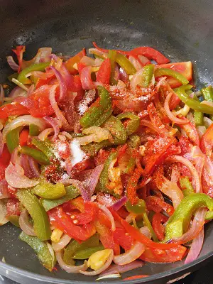 Bread Pizza On Tawa | Bread Pizza Without Oven | Pizza Toast Recipe Bread Pizza On Tawa | Bread Pizza Without Oven | Pizza Toast Recipe https://thespicycafe.com/wp-content/uploads/2023/02/2-bread-pizza-on-pan-tawa-griddle-no-oven-pizza-recipe-Indian-vegetarian-party-kids-snack-quick-easy-simple-vegetable-pizza-street-style-1.jpg https://thespicycafe.com/bread-pizza-on-tawa/