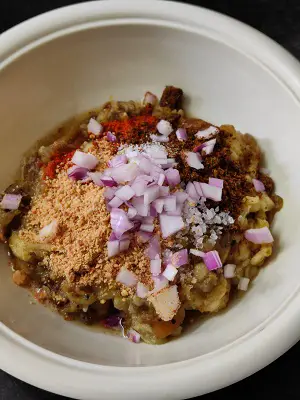 Vangyache Kacche Bharit | Baingan Bharta (Maharashtrian Recipe) Vangyache Kacche Bharit | Baingan Bharta (Maharashtrian Recipe) https://thespicycafe.com/wp-content/uploads/2023/02/111-vangyacha-bharit-kacchya-maharashtrian-khandeshi-recipe-eggplants-aubergine-baba-ganoush-brinjal-roasted-vegan-vegetarian-Indian-easy-lunch-dinner-with-bhakri.jpg https://thespicycafe.com/vangyacha-kaccha-bharit/