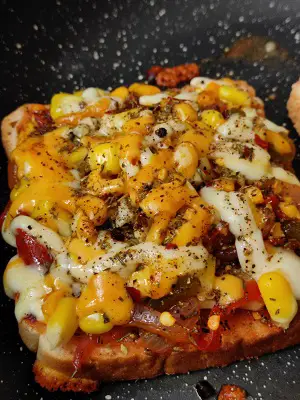 Bread Pizza On Tawa | Bread Pizza Without Oven | Pizza Toast Recipe Bread Pizza On Tawa | Bread Pizza Without Oven | Pizza Toast Recipe https://thespicycafe.com/wp-content/uploads/2023/02/2-bread-pizza-on-pan-tawa-griddle-no-oven-pizza-recipe-Indian-vegetarian-party-kids-snack-quick-easy-simple-vegetable-pizza-street-style-1.jpg https://thespicycafe.com/bread-pizza-on-tawa/