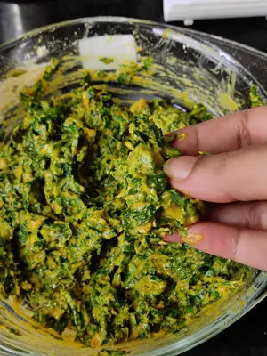 Methi Pakoda | Methi Bhajiya | How To Make Methi Pakoda Methi Pakoda | Methi Bhajiya | How To Make Methi Pakoda https://thespicycafe.com/wp-content/uploads/2023/02/Methi-crispy-methi-pakoda-bhajiya-indian-vegan-vegetarian-snack-breakfast-street-food-recipe-glutenfree-fenugreek-fritters-easy-simple-quick.jpg https://thespicycafe.com/methi-pakoda-methi-bhajiya-how-to-make-methi-pakoda/