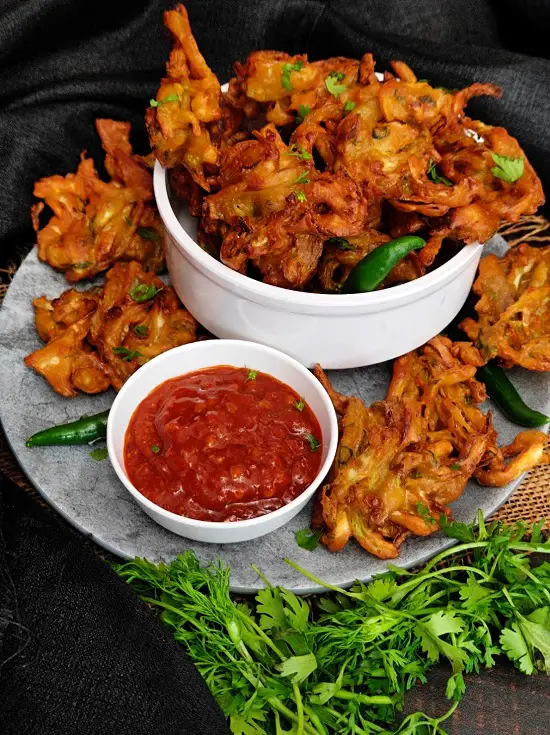 Patta Gobi Ke Pakode | Cabbage Pakoda | Gobi Ke Pakode Patta Gobi Ke Pakode | Cabbage Pakoda | Gobi Ke Pakode https://thespicycafe.com/wp-content/uploads/2023/02/patta-gobi-ke-pakode-cabbage-pakoda-gobi-ke-pakode-fritters-Indian-vegan-vegetarian-snack-breakfast-party-gluten-free-tea-time-recipe.jpg https://thespicycafe.com/cabbage-pakoda-recipe/