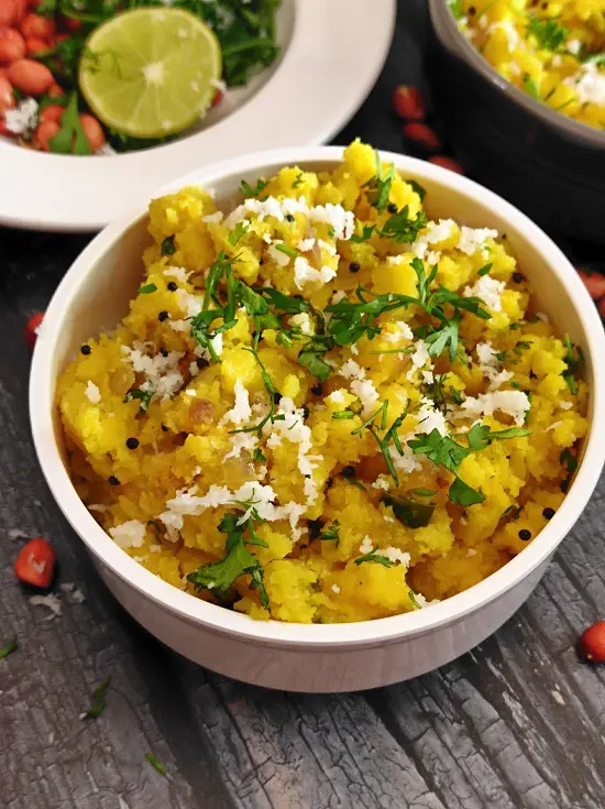 Sanja - Tikhat Sheera (Maharashtrian Breakfast Recipe) Sanja - Tikhat Sheera (Maharashtrian Breakfast Recipe) https://thespicycafe.com/wp-content/uploads/2023/02/sanja-maharashtrian-breakfast-upma-snack-recipe-Indian-vegan-vegetarian-fiber-rich-healthy-breakfast-street-food-mumbai-marathi.jpg https://thespicycafe.com/maharashtrian-sanja-tikhat-sheera/