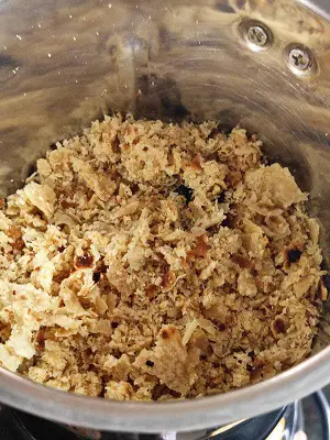 Policha Ladoo | Chapati Ladoo | Roti Ke Ladoo Policha Ladoo | Chapati Ladoo | Roti Ke Ladoo https://thespicycafe.com/wp-content/uploads/2023/03/31-policha-ladoo-maharashtrian-dessert-recipe-easy-quick-simple-vegetarian-leftover-chapati-roti-phulka-healthy-no-onion-no-garlic-kids-snack-recipe-Indian.jpg https://thespicycafe.com/policha-ladoo-recipe/