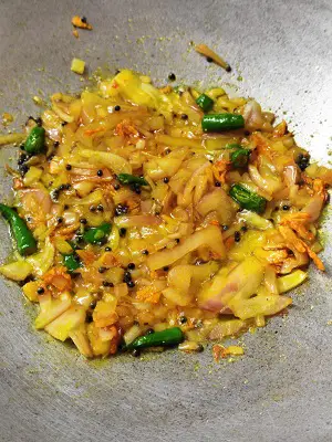 Kobi Batata Bhaji (Cabbage Potato Sabzi) Kobi Batata Bhaji (Cabbage Potato Sabzi) https://thespicycafe.com/wp-content/uploads/2023/03/16-patta-gobi-ki-sabji-cabbage-potato-curry-kobi-chi-bhaji-vegan-vegetarian-easy-lunch-dinner-breakfast-sabzi-indian-recipes-maharashtrian.jpg https://thespicycafe.com/cabbage-potato-recipe/