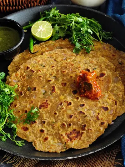 Aloo Roti Recipe | Potato Roti Recipe Aloo Roti Recipe | Potato Roti Recipe https://thespicycafe.com/wp-content/uploads/2023/04/aloo-roti-Indian-non-stuffed-aloo-paratha-breakfast-lunch-dinner-easy-quick-simple-potato-roti-recipe.jpg https://thespicycafe.com/aloo-roti-recipe/