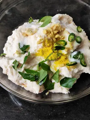 Medu Vada Recipe | Urad Dal Vada Medu Vada Recipe | Urad Dal Vada https://thespicycafe.com/wp-content/uploads/2023/04/1-medu-vada-south-indian-ulundu-uddina-geralu-uzhunnu-urad-dal-vada-breakfast-snack-vegan-vegetarian-easy-quick-simple-Indian-snack-recipe.jpg https://thespicycafe.com/medu-vada-recipe/