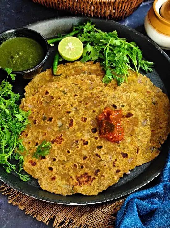 Aloo Roti Recipe | Potato Roti Recipe https://thespicycafe.com/wp-content/uploads/2023/04/aloo-roti-Indian-non-stuffed-aloo-paratha-breakfast-lunch-dinner-easy-quick-simple-potato-roti-recipe.jpg https://thespicycafe.com/category/poori-paratha-recipes/