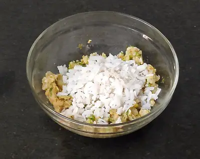 Ragda Pattice (Ragda Patties) Ragda Pattice (Ragda Patties) https://thespicycafe.com/wp-content/uploads/2023/05/ragda-pattice-maharashtrian-street-food-mumbai-chaat-recipe-vegan-vegetarian-easy-quick-simple-snack-brunch-breakafast-lunch-dinner.png https://thespicycafe.com/ragda-pattice-recipe/