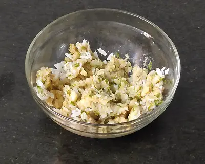 Ragda Pattice (Ragda Patties) Ragda Pattice (Ragda Patties) https://thespicycafe.com/wp-content/uploads/2023/05/ragda-pattice-maharashtrian-street-food-mumbai-chaat-recipe-vegan-vegetarian-easy-quick-simple-snack-brunch-breakafast-lunch-dinner.png https://thespicycafe.com/ragda-pattice-recipe/