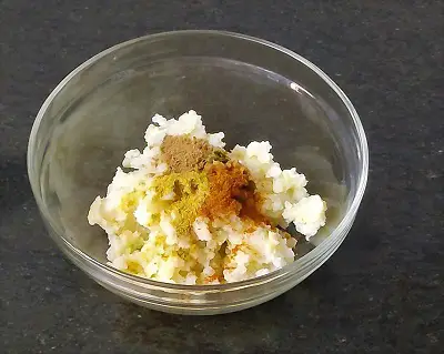 Ragda Pattice (Ragda Patties) Ragda Pattice (Ragda Patties) https://thespicycafe.com/wp-content/uploads/2023/05/ragda-pattice-maharashtrian-street-food-mumbai-chaat-recipe-vegan-vegetarian-easy-quick-simple-snack-brunch-breakafast-lunch-dinner.png https://thespicycafe.com/ragda-pattice-recipe/