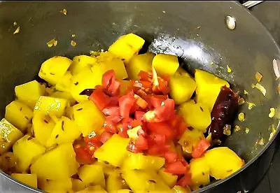 Aloo Palak Recipe| Potatoes Spinach Stir Fry | Aloo Palak Ki Sabzi Aloo Palak Recipe| Potatoes Spinach Stir Fry | Aloo Palak Ki Sabzi https://thespicycafe.com/wp-content/uploads/2023/05/16-aloo-palak-sabzi-vegan-spinach-potato-curry-restaurant-style-Indian-easy-quick-simple-lunch-dinner-green-leafy-glutenfree-beginner-recipe.jpg https://thespicycafe.com/aloo-palak-sabzi-recipe/