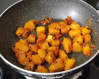 Masala Idli Fry Recipe From Leftover Idlis | How To Make Masala Idli Masala Idli Fry Recipe From Leftover Idlis | How To Make Masala Idli https://thespicycafe.com/wp-content/uploads/2023/08/1masala-idli-south-indian-breakfast-recipe-leftover-vegan-easy-quick-simple-snack-lunch-dinner.png https://thespicycafe.com/masala-idli-fry-recipe-from-leftover-idlis-how-to-make-masala-idli/