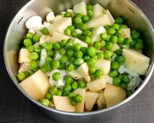 Pav Bhaji (Mumbai Street Food) | How To Make Pav Bhaji | Easy Pav Bhaji Recipe Pav Bhaji (Mumbai Street Food) | How To Make Pav Bhaji | Easy Pav Bhaji Recipe https://thespicycafe.com/wp-content/uploads/2023/08/1-Mumbai-pav-bhaji-street-style-popular-vegetarian-snack-lunch-dinner-breakfast-easy-quick-simple-tasty-delicious-1.png https://thespicycafe.com/pav-bhaji-mumbai-street-style/