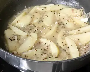 Aloo Baingan Recipe | Aloo Baingan Ki Sabji | Easy Eggplant Potato Curry Aloo Baingan Recipe | Aloo Baingan Ki Sabji | Easy Eggplant Potato Curry https://thespicycafe.com/wp-content/uploads/2023/08/1-aloo-baingan-sabji-vangi-batata-rassa-eggplant-potato-curry-vegan-vegetarian-easy-quick-simple-fiber-rich-easy-meals-lunch-dinner-vegetables-healthy-nutritious.png https://thespicycafe.com/aloo-baingan-sabji-eggplant-curry/