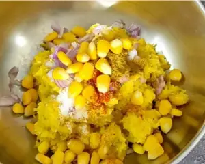 Corn Pakoda Recipe | Makai Bhajiya | Sweet Corn Fritters Corn Pakoda Recipe | Makai Bhajiya | Sweet Corn Fritters https://thespicycafe.com/wp-content/uploads/2023/08/2-sweet-corn-pakoda-crispy-corn-fritters-makai-bhajiya-vegan-vegetarian-Indian-street-food-snack-breakfast-lunch-dinner-easy-quick-simple-1.png https://thespicycafe.com/corn-pakoda-recipe/