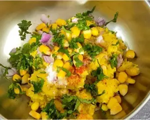 Corn Pakoda Recipe | Makai Bhajiya | Sweet Corn Fritters Corn Pakoda Recipe | Makai Bhajiya | Sweet Corn Fritters https://thespicycafe.com/wp-content/uploads/2023/08/2-sweet-corn-pakoda-crispy-corn-fritters-makai-bhajiya-vegan-vegetarian-Indian-street-food-snack-breakfast-lunch-dinner-easy-quick-simple-1.png https://thespicycafe.com/corn-pakoda-recipe/