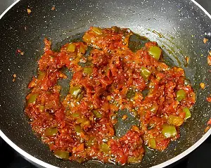 Masala Macaroni Pasta Indian Style (Desi Pasta) Masala Macaroni Pasta Indian Style (Desi Pasta) https://thespicycafe.com/wp-content/uploads/2023/11/2-masala-macaroni-pasta-Indian-style-desi-quick-easy-simple-vegetarian-breakfast-snacks-lunch-dinner-one-pot-instant-pot-kids-party-appetizer.png https://thespicycafe.com/masala-macaroni-pasta-indian-style/