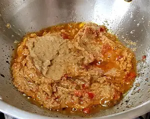 Mushroom Masala Curry | मशरूम मसाला करी | Mushroom Curry Recipe Mushroom Masala Curry | मशरूम मसाला करी | Mushroom Curry Recipe https://thespicycafe.com/wp-content/uploads/2023/12/2-mushroom-masala-restaurant-style-curry-vegan-vegetarian-Indian-lunch-dinner-snack-breakfast-easy-quick-simple-best-with-tandoori-naan-paratha-.png https://thespicycafe.com/mushroom-masala-curry-recipe/