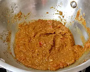 Mushroom Masala Curry | मशरूम मसाला करी | Mushroom Curry Recipe Mushroom Masala Curry | मशरूम मसाला करी | Mushroom Curry Recipe https://thespicycafe.com/wp-content/uploads/2023/12/2-mushroom-masala-restaurant-style-curry-vegan-vegetarian-Indian-lunch-dinner-snack-breakfast-easy-quick-simple-best-with-tandoori-naan-paratha-.png https://thespicycafe.com/mushroom-masala-curry-recipe/