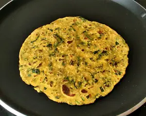 Methi Thepla Recipe | मेथी थेपला | Methi Paratha Methi Thepla Recipe | मेथी थेपला | Methi Paratha https://thespicycafe.com/wp-content/uploads/2023/12/1-methi-thepla-gujarati-breakfast-dish-vegan-vegetarian-fenugreek-paratha-easy-quick-simple-no-onion-no-garlic-satvik-Indian-recipe-lunch-dinner-brunch-snacks-.png https://thespicycafe.com/methi-thepla-recipe/